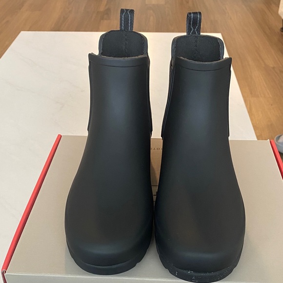 Hunter Boots Refined Chelsea Boots - Picture 2 of 7